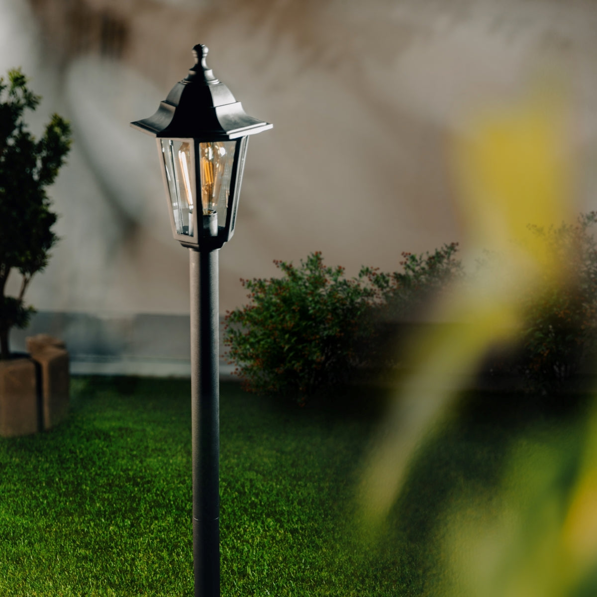 Our Yasmin adjustable lantern delivers on style and durability and is a smart choice for your exterior lighting. With its black polycarbonate construction teamed with clear polycarbonate panes, this lantern is hardwearing and rust and weatherproof. Built for life outdoors, it has an IP44 rating which means it can withstand the harshest of weather conditions. For sophisticated yet robust outdoor lighting, our Yasmin black outdoor traditional lantern is a strong contender.