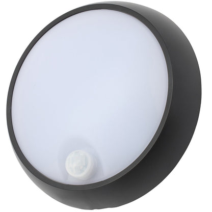 Zara black and white round wall light with motion sensor is an modern simple fitting with a black polycarbonate body and opal diffuser. This stylish wall light is perfect for adding a pinch of modern flavour to doorways, sheds, patios, porch, driveways, garages, sheds, and more. This fitting is IP54 rated which makes it fully weatherproof light fitting.