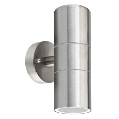 The modern Alesha wall lamp is distinguished by its unique design and the highest quality of workmanship. It has an IP65 rating, which ensures that the lamp will work safely in rain and dust. This lamp is ideal for lighting the front door, terrace, garden or garage. 